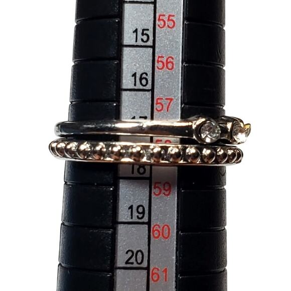 Silver Tone Dainty Stackable Ring Minimalist Basic Sz 8.5 Unsigned - Picture 4 of 5